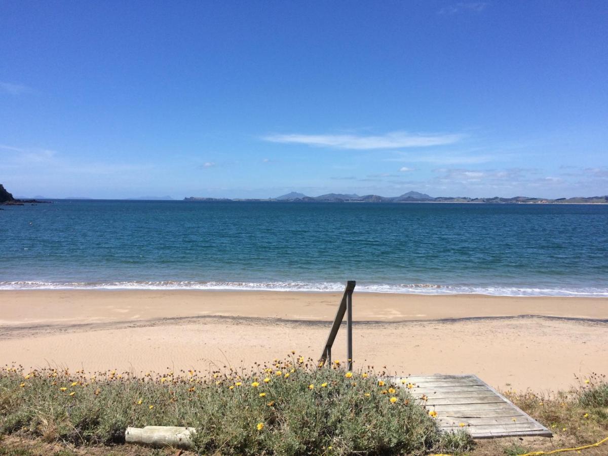 Shoreside - Tutukaka Holiday Home Exterior foto